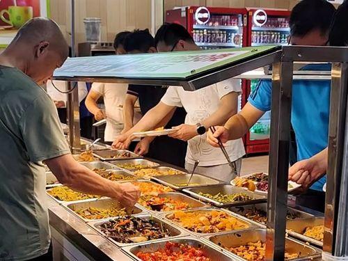 河传食堂吃瓜,吃瓜群众的美食盛宴