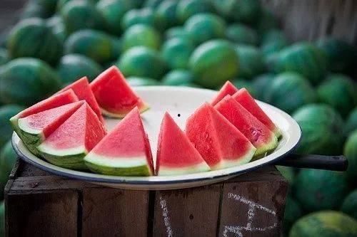 烧伤可以吃冰吃瓜吗,冰与瓜果的适宜摄入