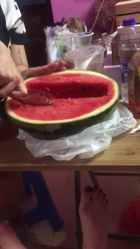 新兴宿舍吃瓜,揭秘校园里的“吃瓜”风云