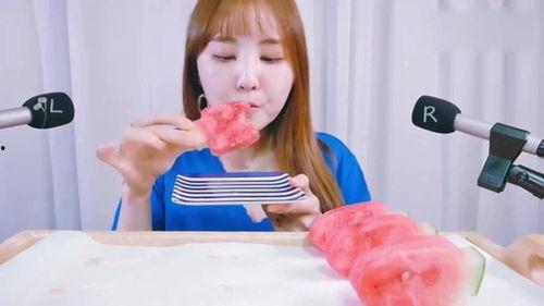 露姐吃瓜,揭秘娱乐圈幕后真相