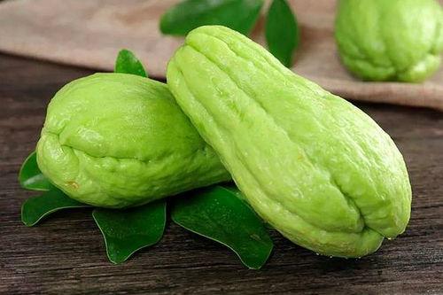 佛手瓜和云南小瓜一起吃,营养双宝的味蕾盛宴