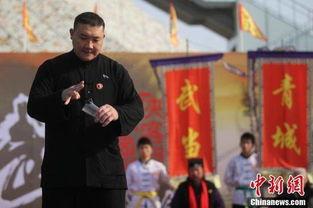 梁教练吃瓜,一场别开生面的吃瓜盛宴