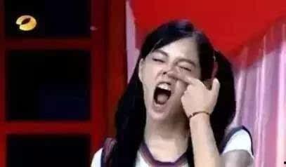 师范校花吃瓜,校园风云再起