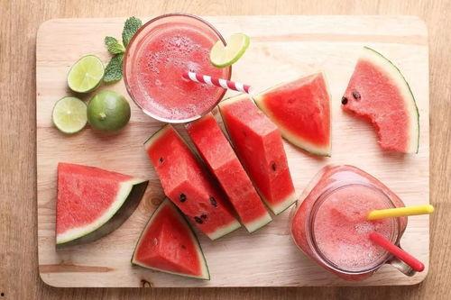 吃瓜摄入碳水教学,揭秘学生健康饮食新趋势