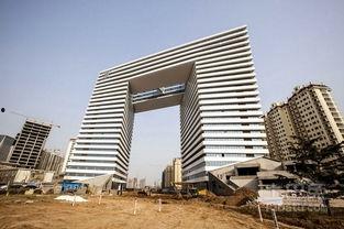 鹤壁龙门大厦吃瓜,揭秘吃瓜群众的狂欢现场