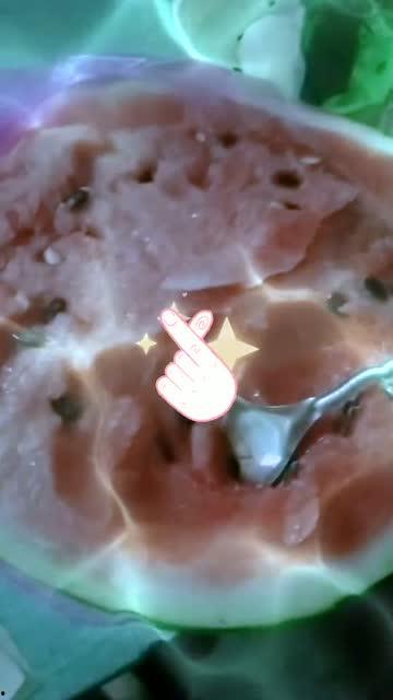 吃瓜肚子胀吗,吃瓜肚子胀？揭秘瓜果带来的消化困扰